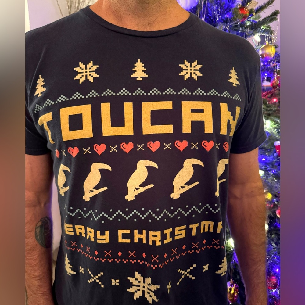 Toucan ugly Christmas t shirt sweater